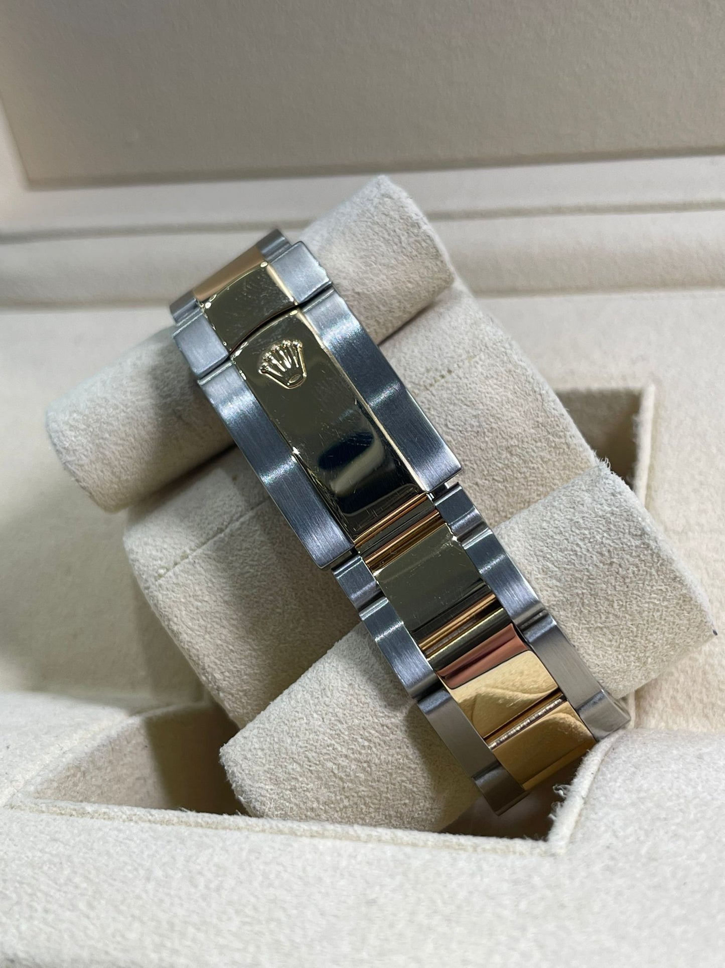 Datejust II 41 Steel & Gold Roman Dial
